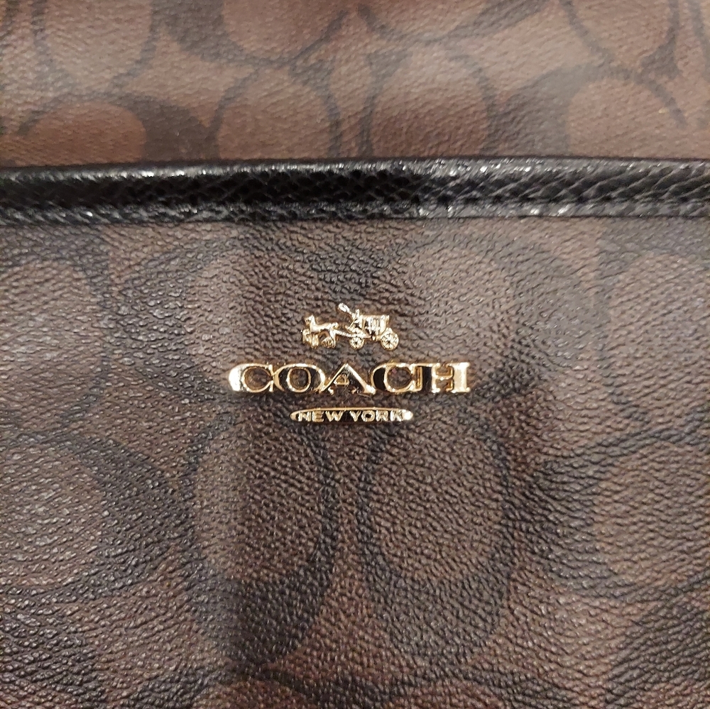 Coach Signature File Bag In Brown Coated Canvas with Black Leather Trim. EUC - Picture 3 of 13